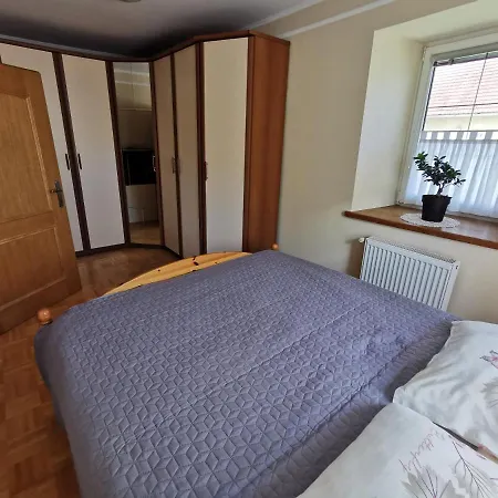 Charming With Patio And Garden Casa vacanze