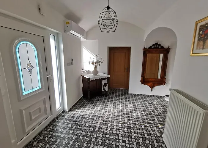 Charming With Patio And Garden Slovenske Konjice